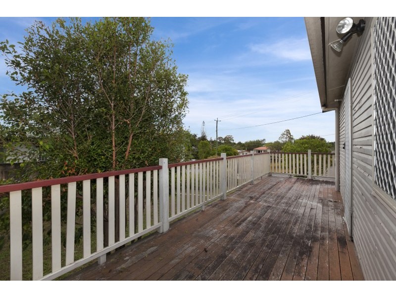 17 Burbank Street, Stafford Heights QLD 4053