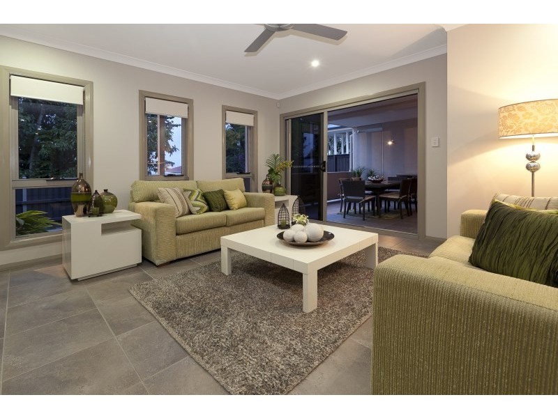 27 Kinmond Avenue, Wavell Heights QLD 4012