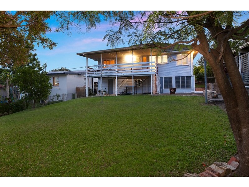 7 Givelda Street, Ashgrove QLD 4060