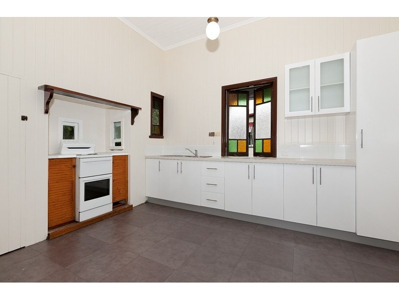 141 Temple Street, Coorparoo QLD 4151