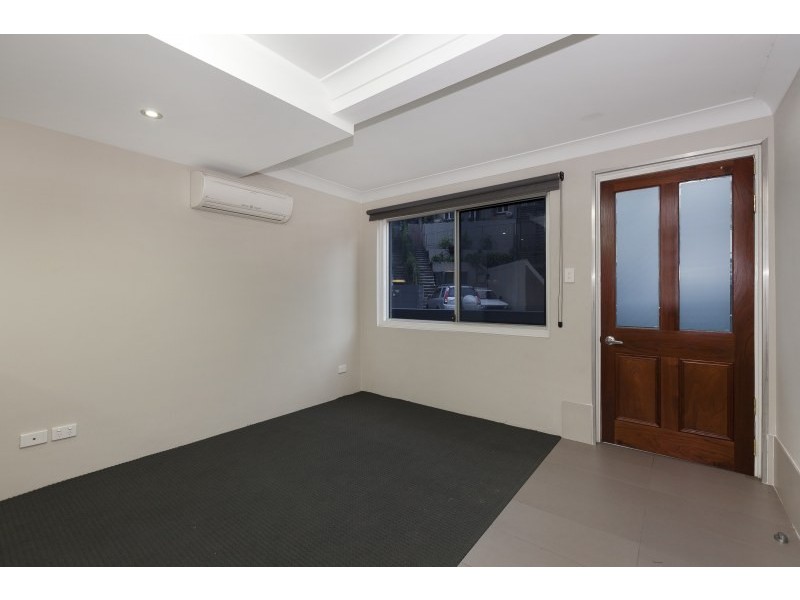 4/22 Arran Avenue, Hamilton QLD 4007