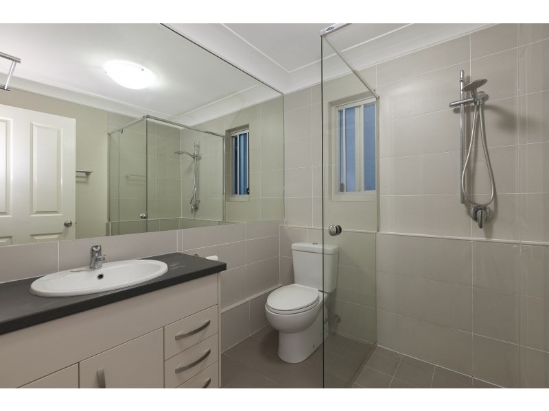 4/22 Arran Avenue, Hamilton QLD 4007