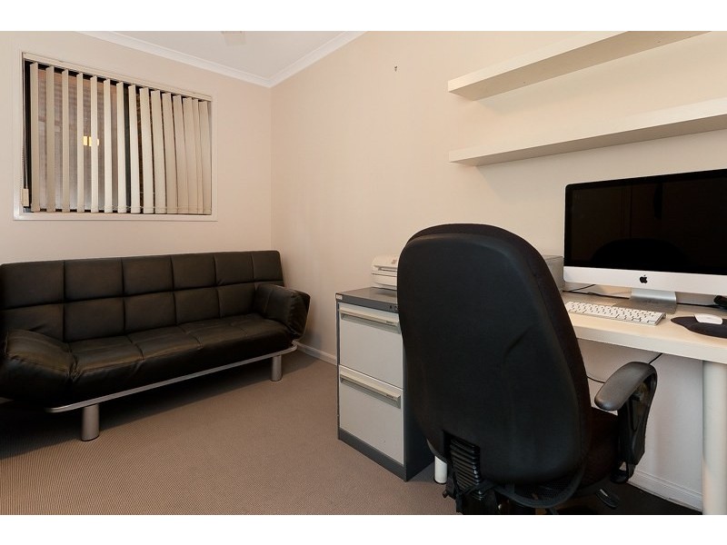 8/27 Campbell Street, Toowong QLD 4066