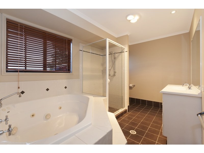 20 Rolls Royce Court, Joyner QLD 4500