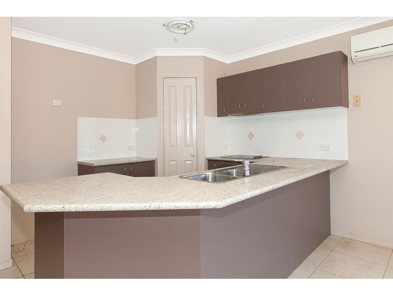 29 Eric Drive, Blackstone QLD 4304