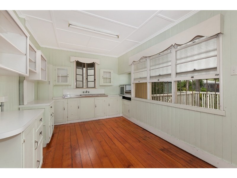 12 Norman Street, East Brisbane QLD 4169