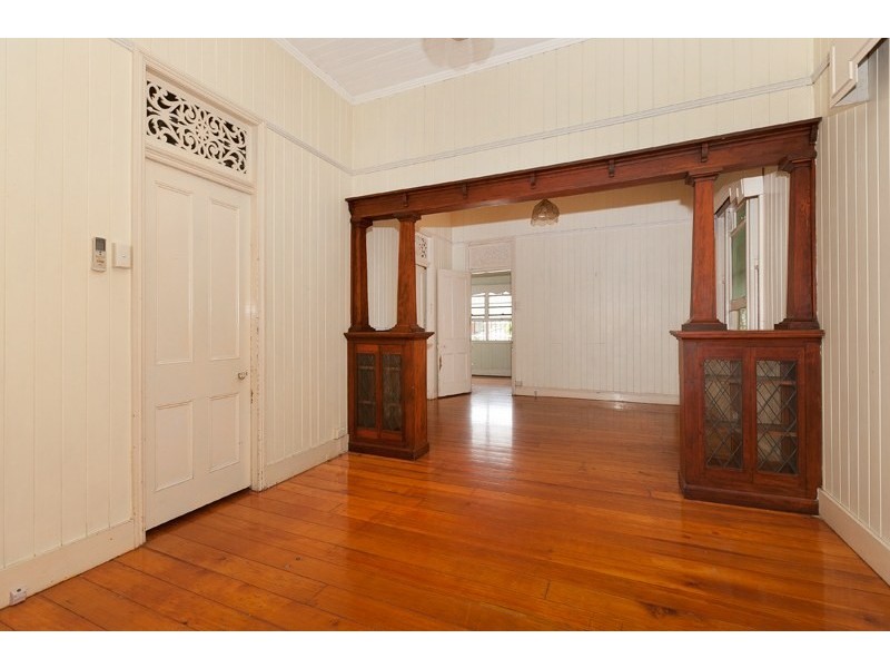 12 Norman Street, East Brisbane QLD 4169