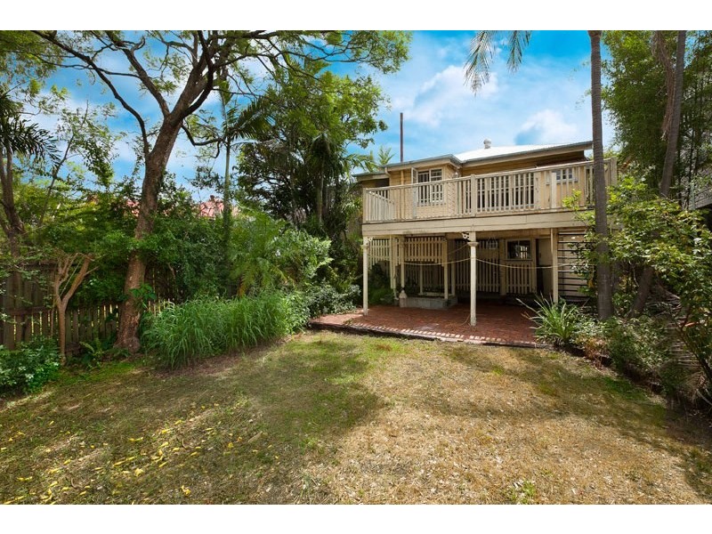 12 Norman Street, East Brisbane QLD 4169