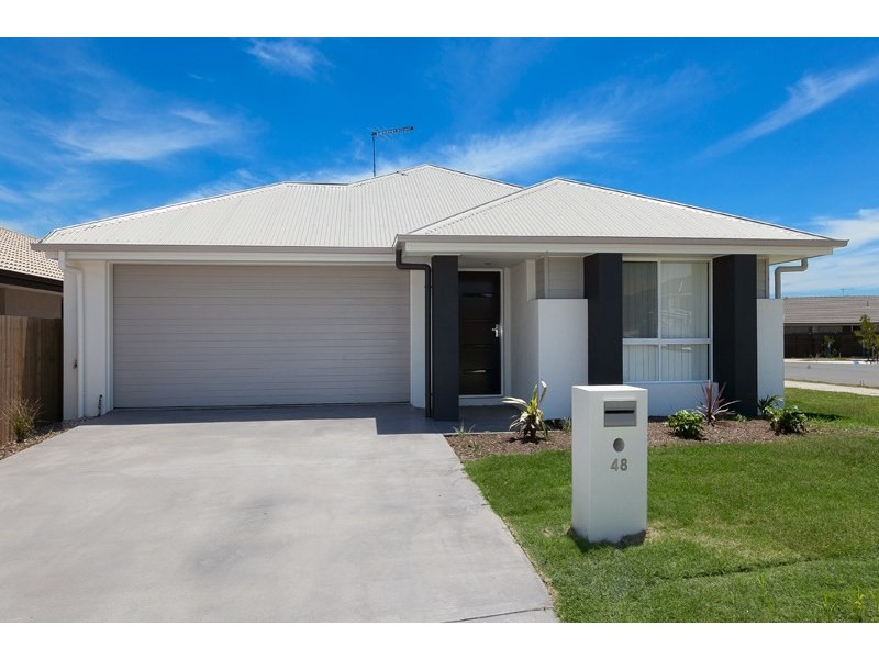 48 Hallvard Crescent, Augustine Heights QLD 4300