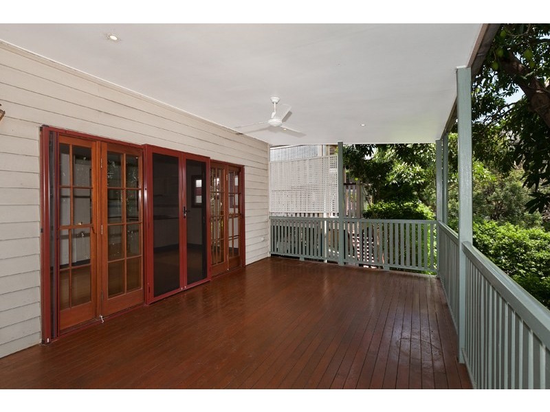 18 Garling Street, Red Hill QLD 4059