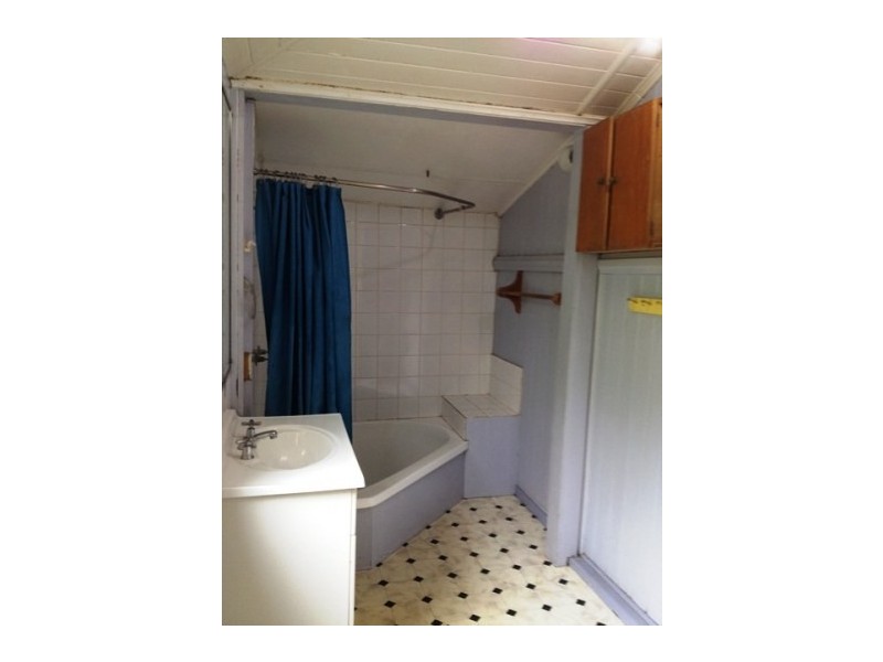 56 Ross Street, Woolloongabba QLD 4102