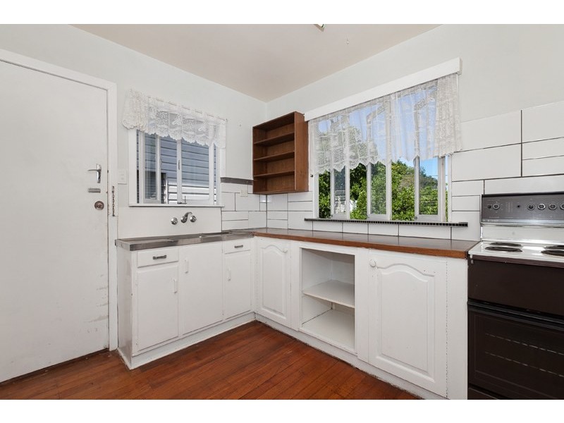 1/11 Baron Street, Greenslopes QLD 4120