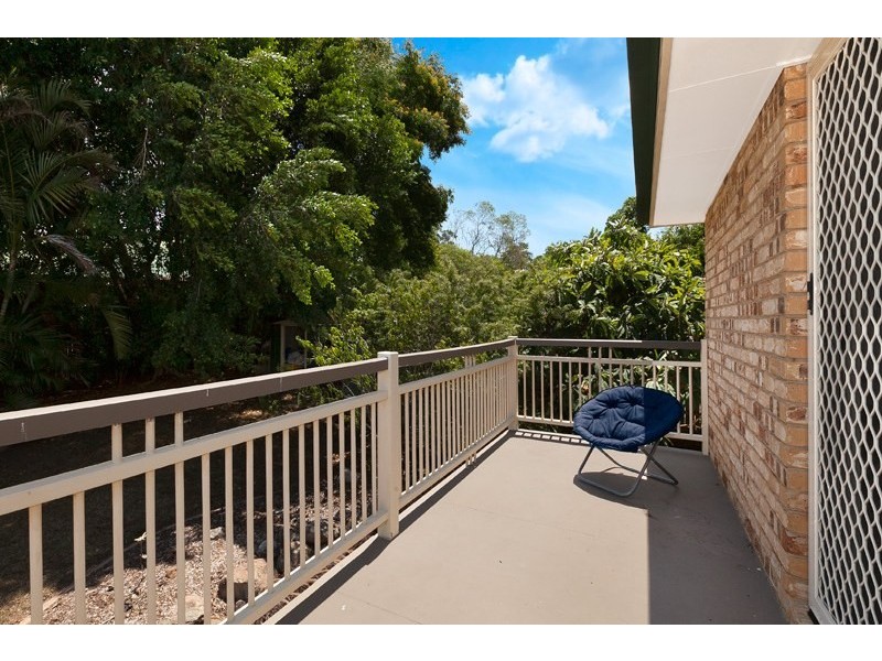 16 Campbell Crescent, Bellbowrie QLD 4070