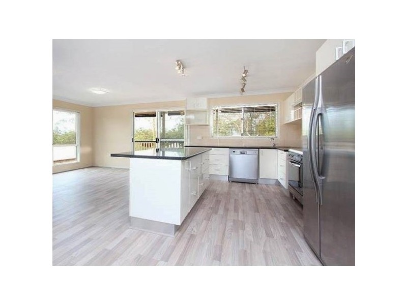 35 Kiriwina Street, Fig Tree Pocket QLD 4069