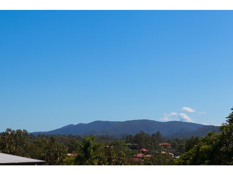 20 Ironbark Place, Bellbowrie QLD 4070