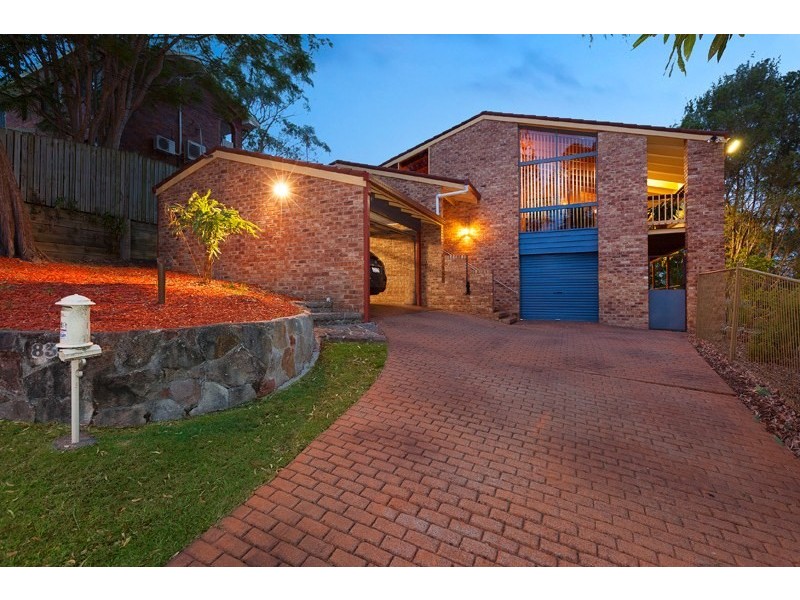 81 Dennis Road, Springwood QLD 4127