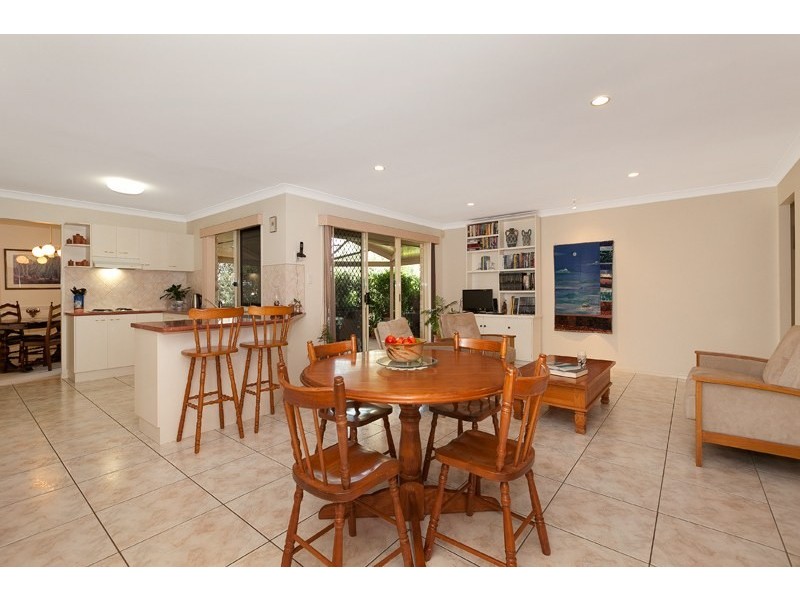 66a Lagoon Crescent, Bellbowrie QLD 4070