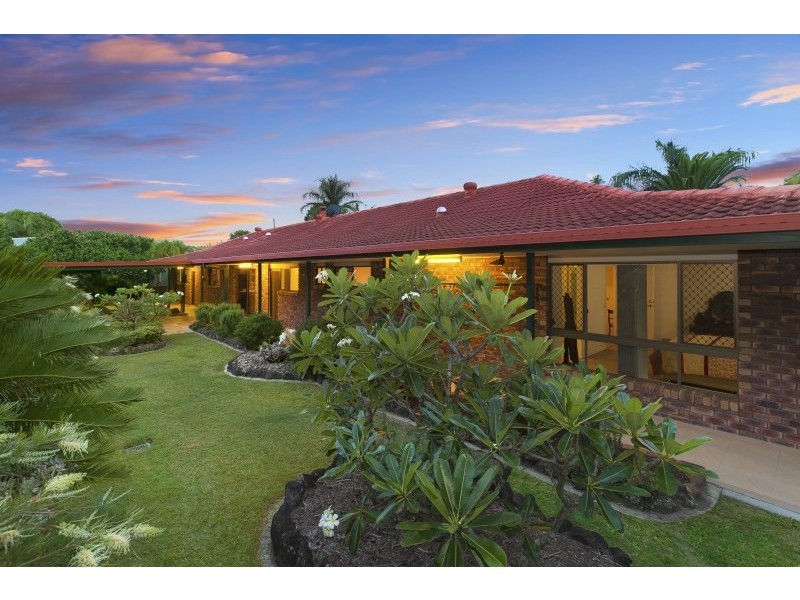 6 Palomino Drive, Mudgeeraba QLD 4213