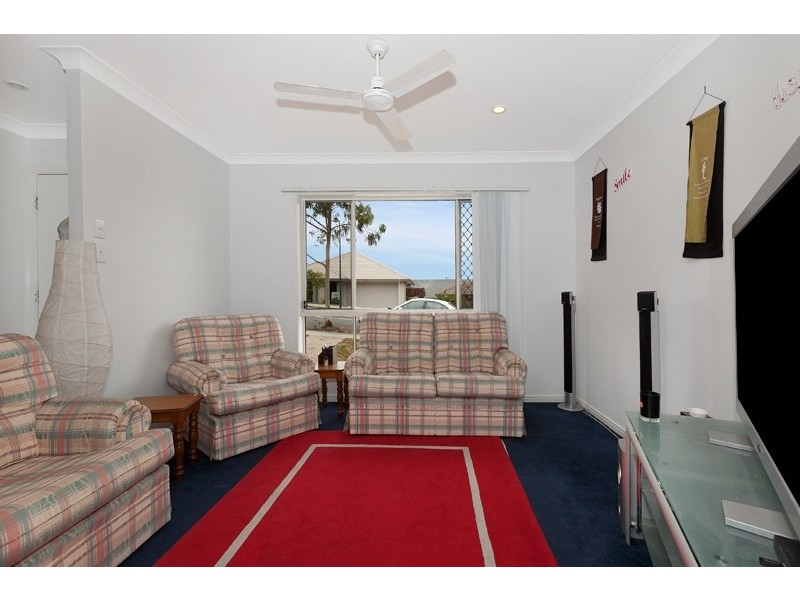 22 Oak Leaf Street, Springfield Lakes QLD 4300