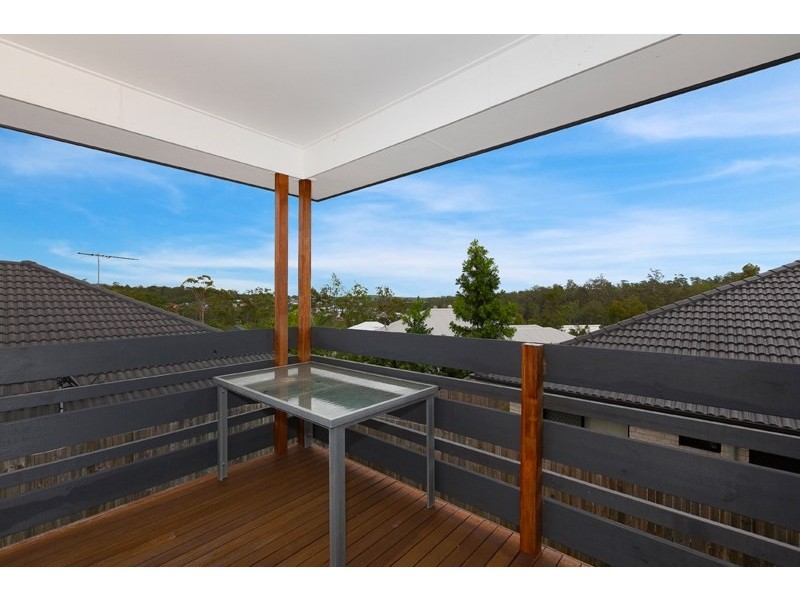 22 Oak Leaf Street, Springfield Lakes QLD 4300