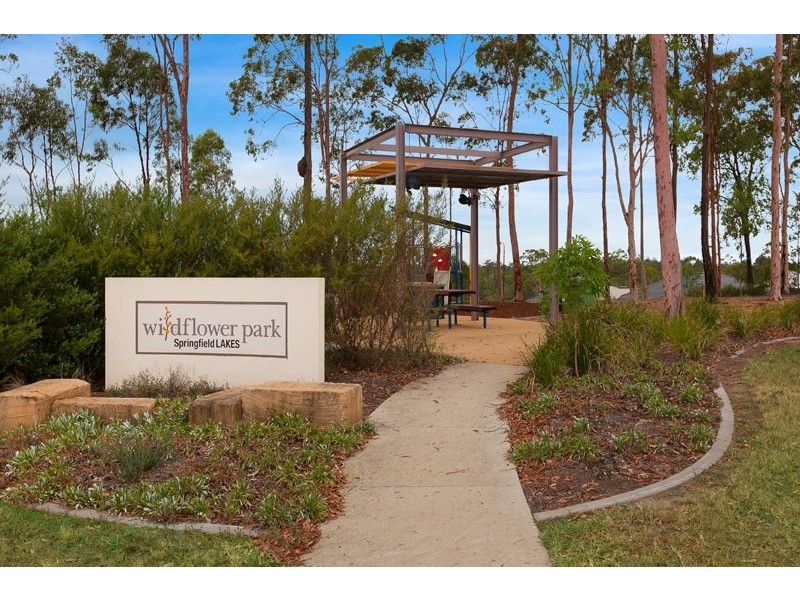 22 Oak Leaf Street, Springfield Lakes QLD 4300