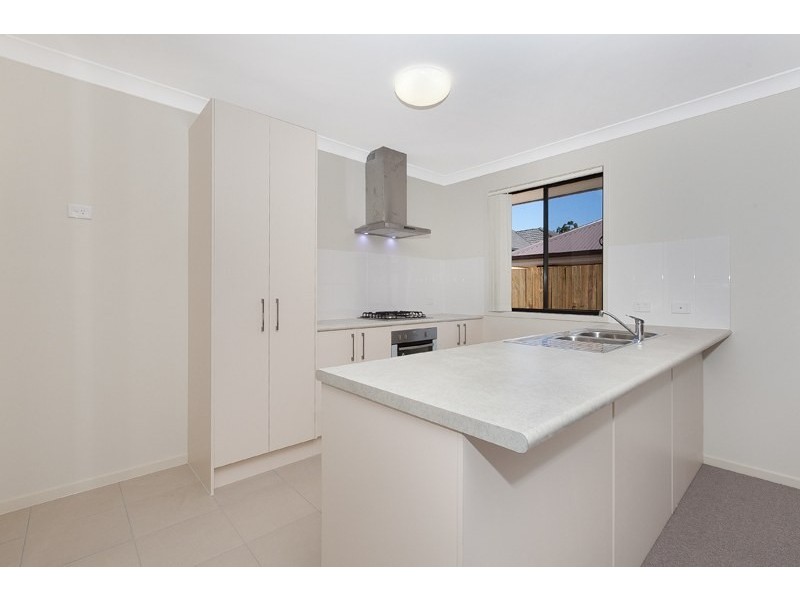 29 Hallvard Crescent, Augustine Heights QLD 4300