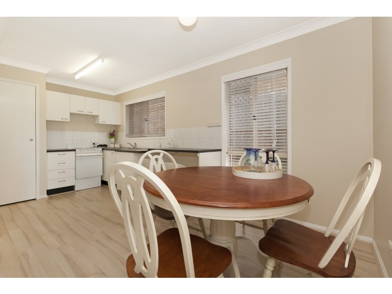 50 Beaufront Place, Forest Lake QLD 4078