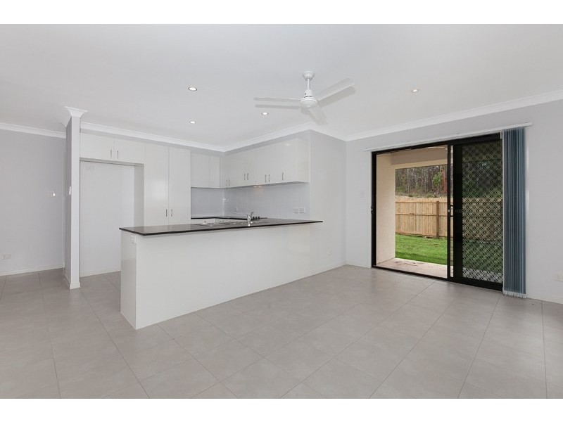 71 Columbia Drive, Bellbird Park QLD 4300