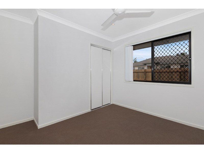 71 Columbia Drive, Bellbird Park QLD 4300