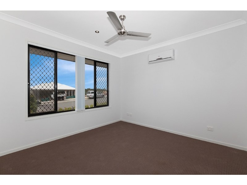 71 Columbia Drive, Bellbird Park QLD 4300