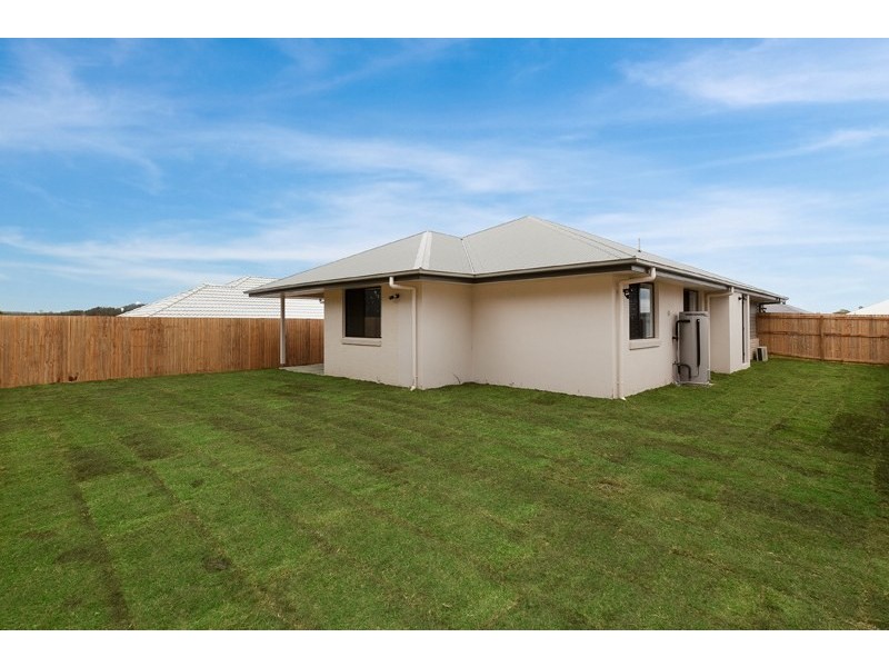 71 Columbia Drive, Bellbird Park QLD 4300