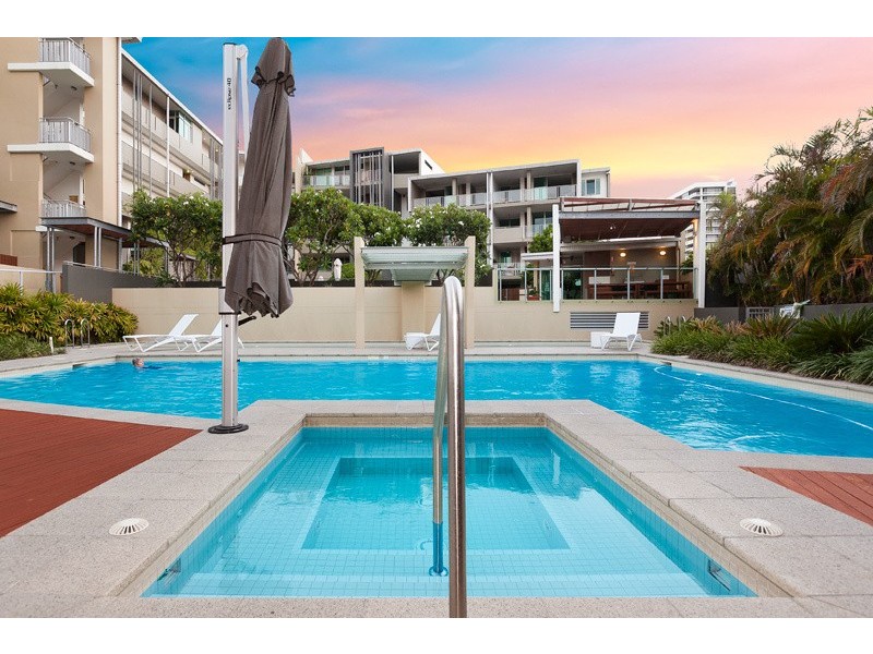 51/20 Newstead Terrace, Newstead QLD 4006