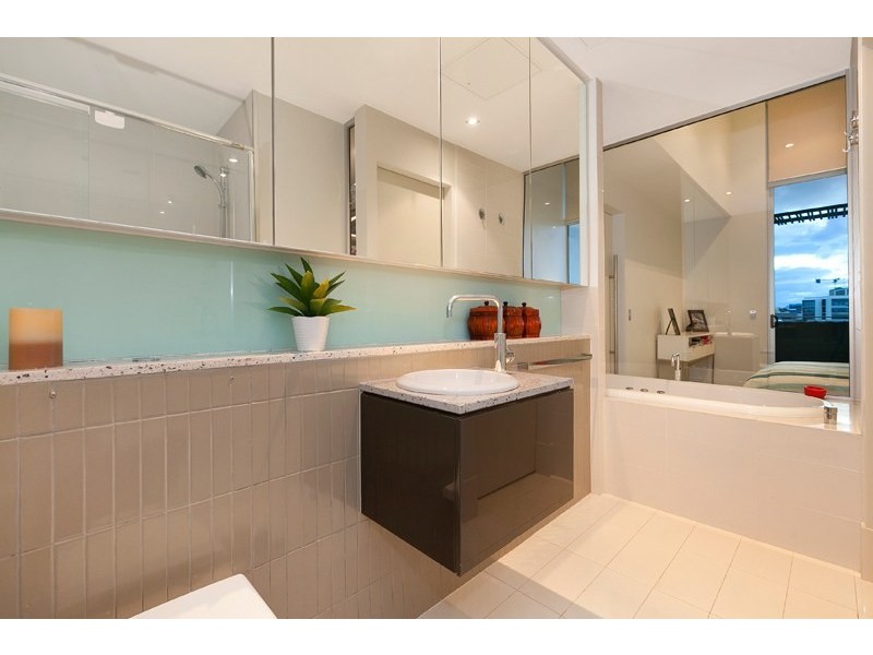 50/20 Newstead Terrace, Newstead QLD 4006