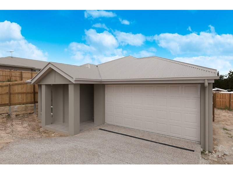 11 Morris Crescent, Bellbird Park QLD 4300