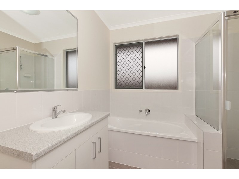 11 Morris Crescent, Bellbird Park QLD 4300