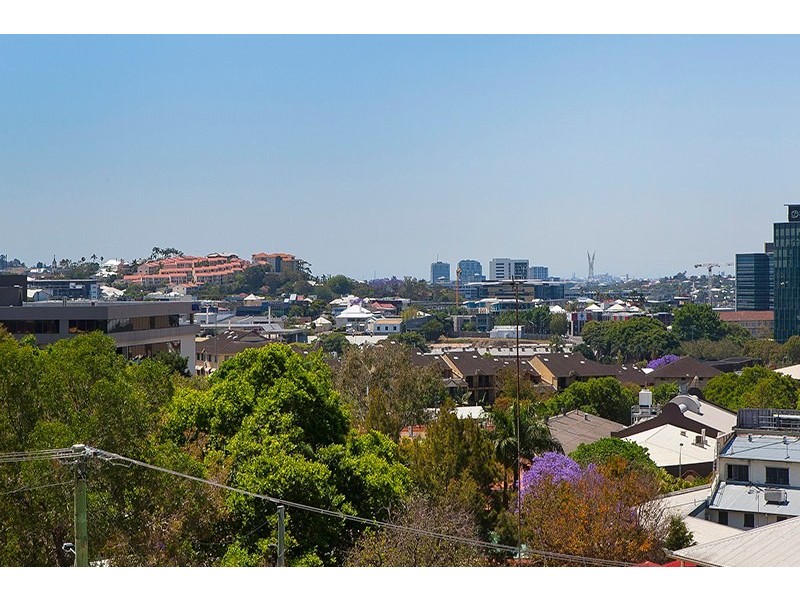 9/179 Kennigo Street, Spring Hill QLD 4000