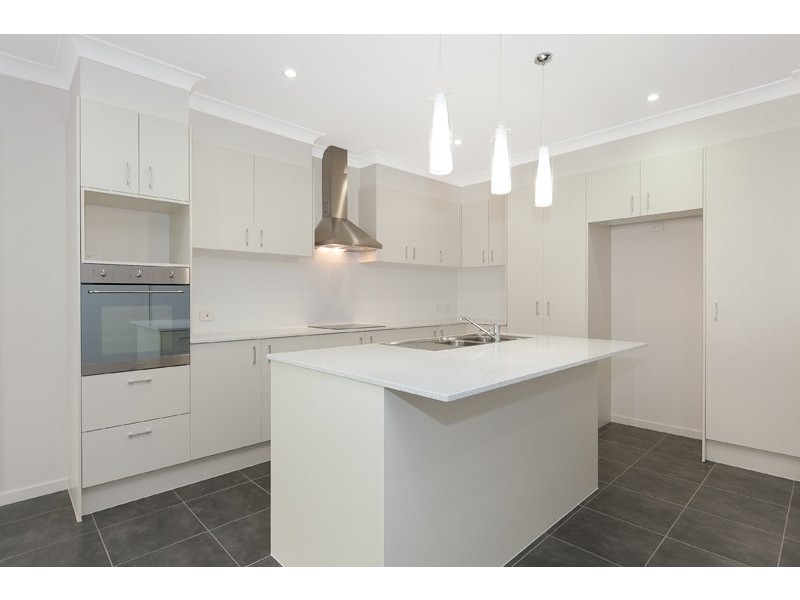 44A Pioneer Crescent, Bellbowrie QLD 4070