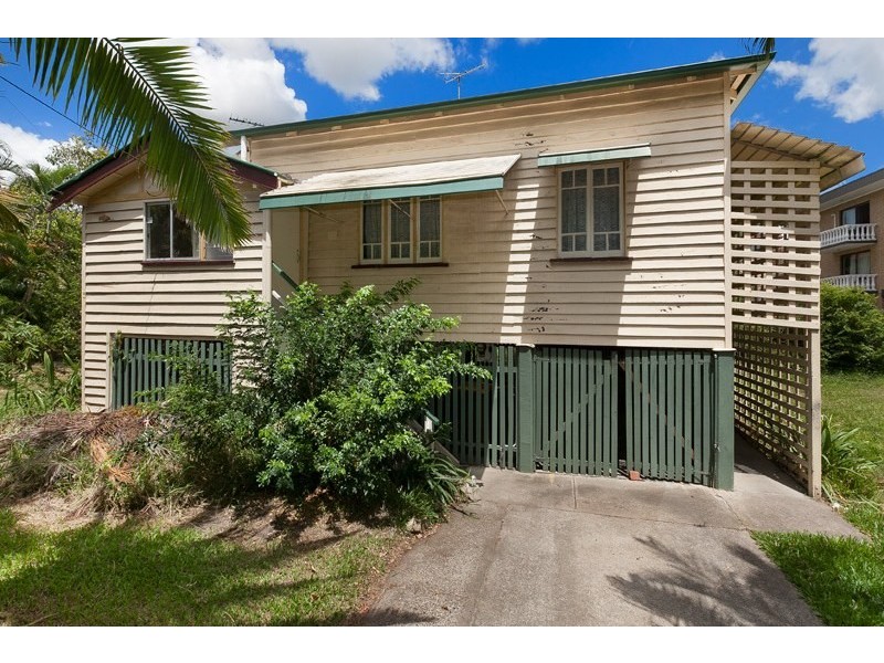 119 Leicester Street, Coorparoo QLD 4151
