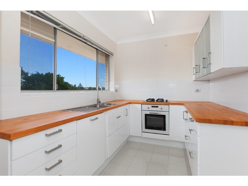 7/108 Cavendish Road, Coorparoo QLD 4151