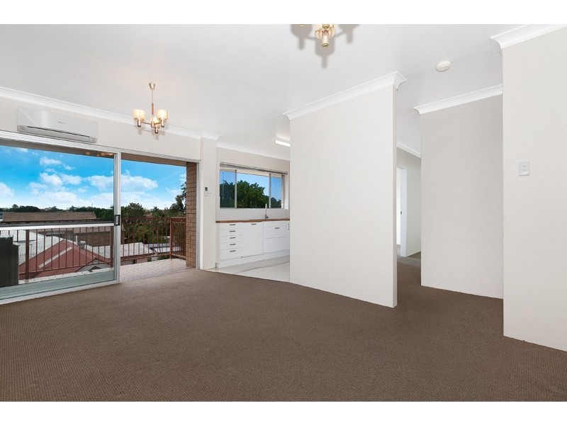 7/108 Cavendish Road, Coorparoo QLD 4151