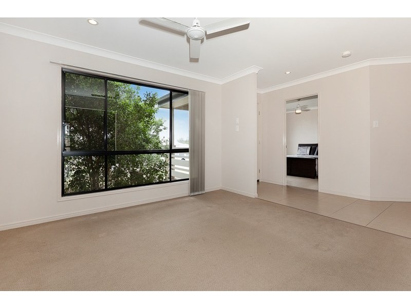 26 Carnarvon Avenue, Springfield Lakes QLD 4300