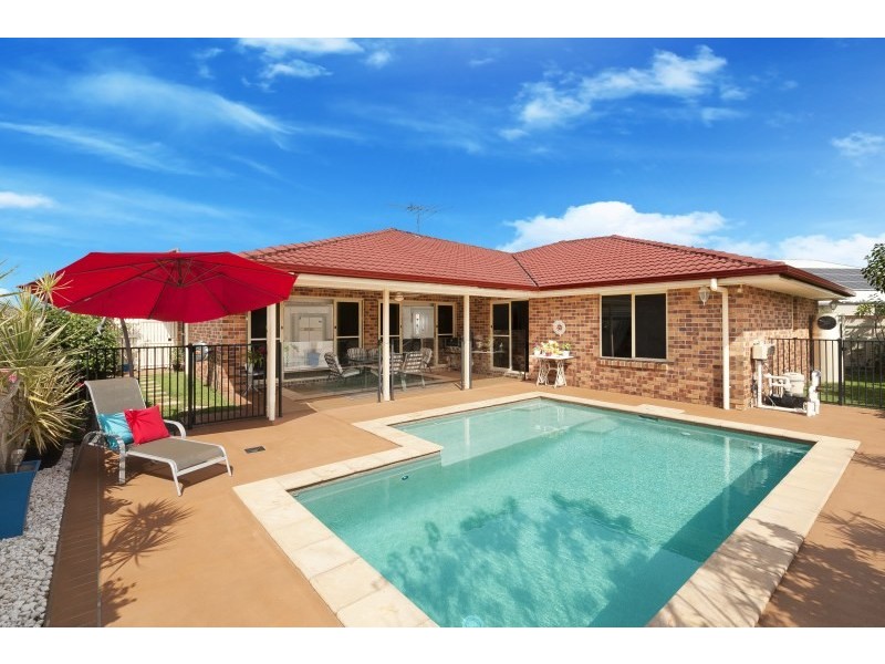 67 Grange Place, Moggill QLD 4070