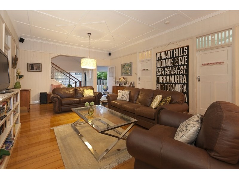 11 Goring Street, Newmarket QLD 4051