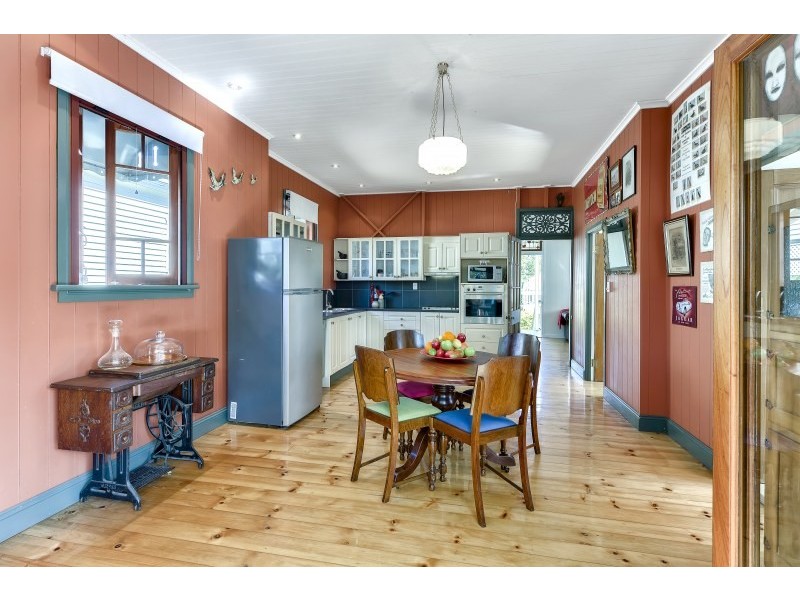 45 Grove Street, Albion QLD 4010