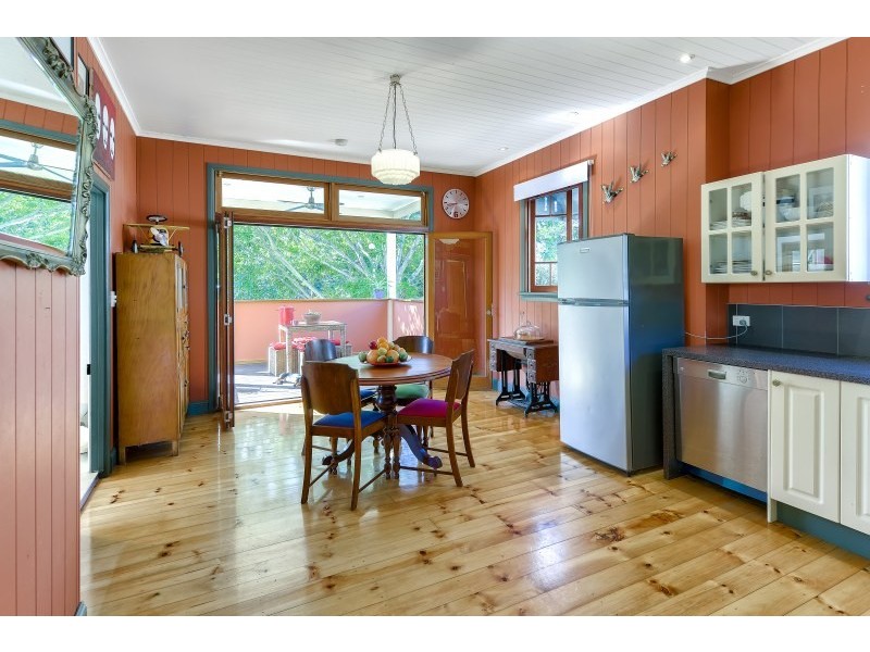 45 Grove Street, Albion QLD 4010