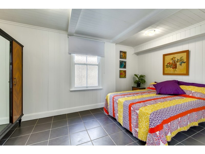 45 Grove Street, Albion QLD 4010