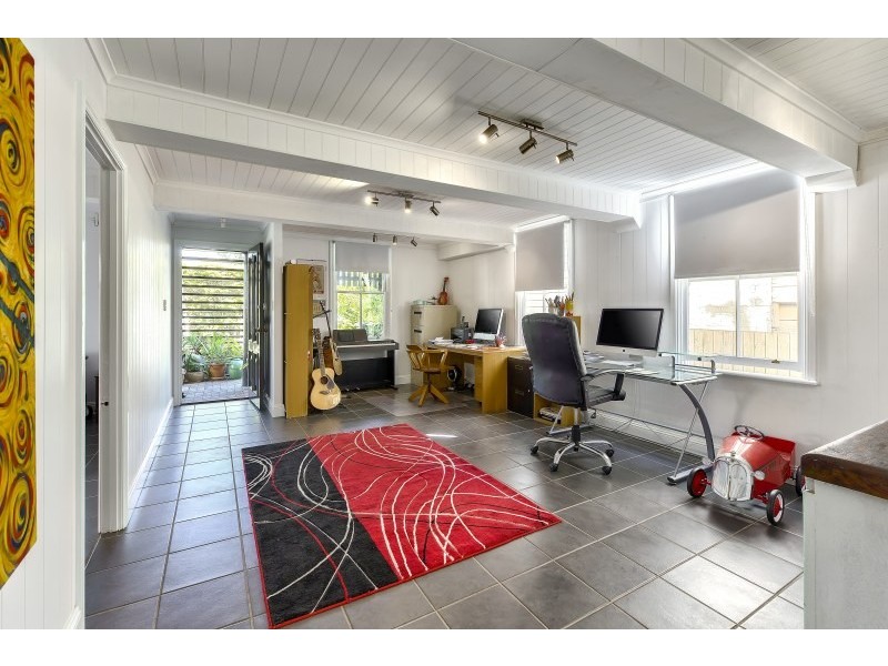 45 Grove Street, Albion QLD 4010