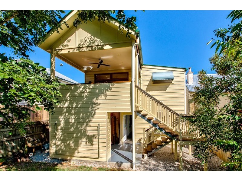 45 Grove Street, Albion QLD 4010