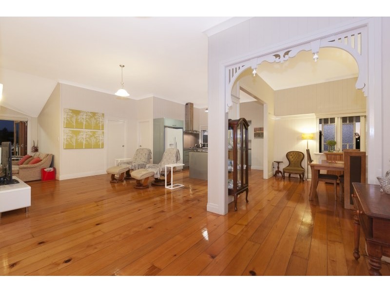 35 Trout Street, Ashgrove QLD 4060