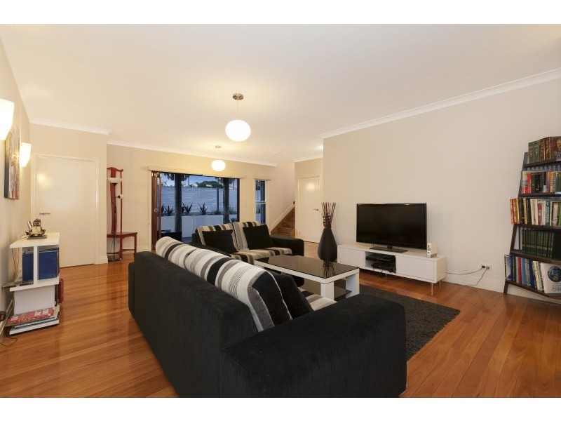 35 Trout Street, Ashgrove QLD 4060